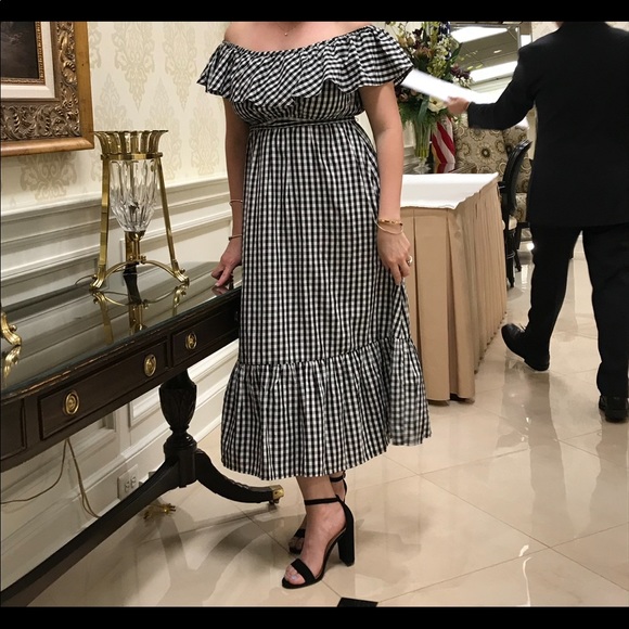 Dress - Picture 4 of 4